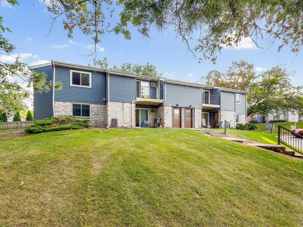 804 Whispering Pines Way, Fitchburg, WI 53713