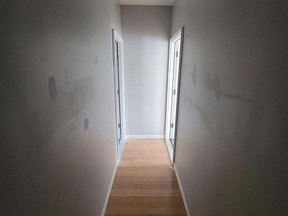 4th image of 229 21st St Floor 1