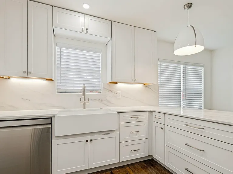 4425 Emerson Ave — Photo 12