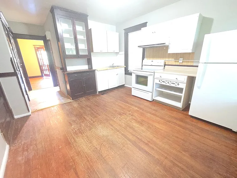 3654 Neosho St — Photo 8