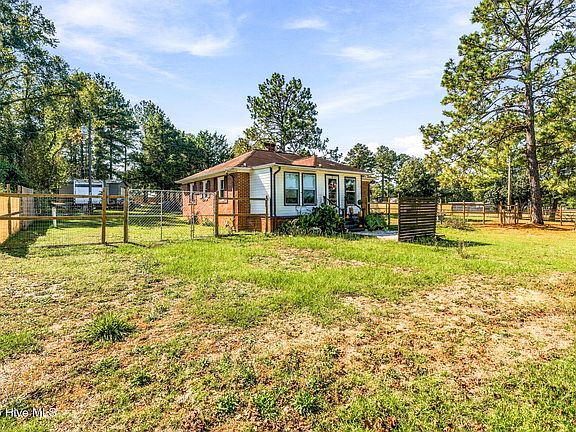 3rd image of 552 Hamer Mill Road