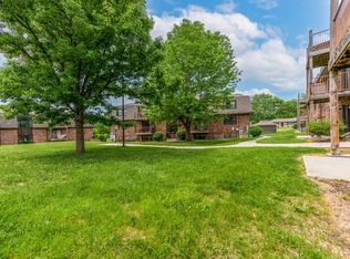 Robin Hills, Lees Summit, MO 64063
