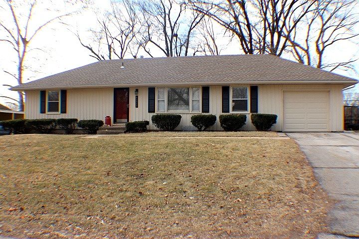 1st image of 4228 N Cypress Ave