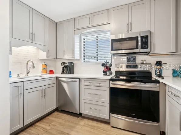 663 William Hilton Pkwy APT 4227, Hilton Head Island, SC 29928
