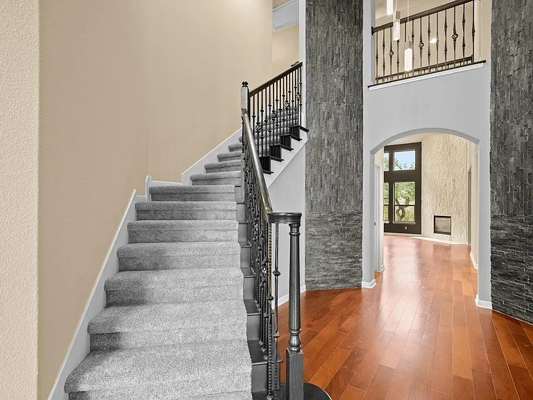 11704 Palisades Pkwy — Photo 9