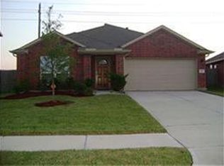 2403 Alcove Foster Ct, Fresno, TX 77545