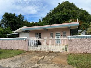 230 Forestal, Vega Baja, PR 00693