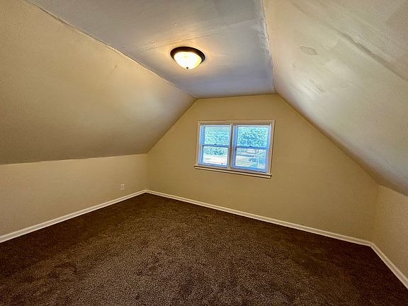 4th image of 2103 20th Ave