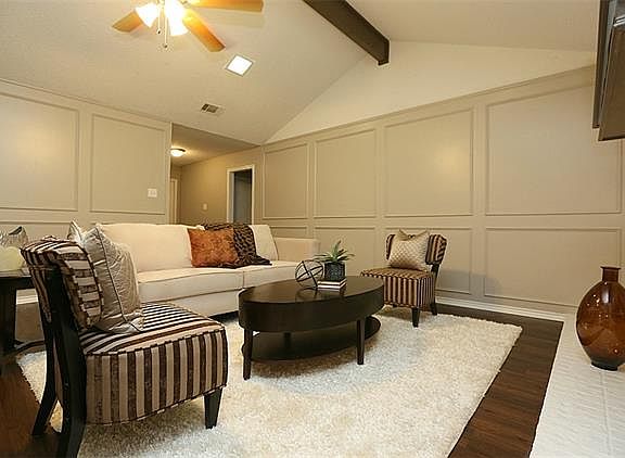 4th image of 5119 Red River Dr