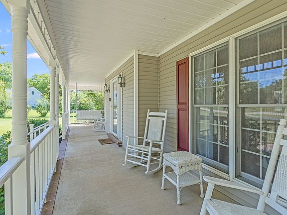 3rd image of 5375 Hasell Dr