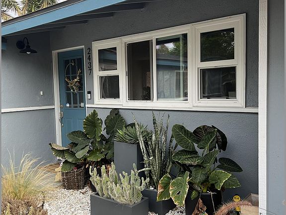 2nd image of 2437 Sarbonne Dr