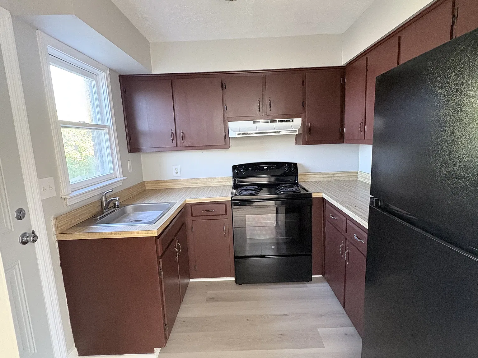100 Lilly Drive - 1 — Photo 3