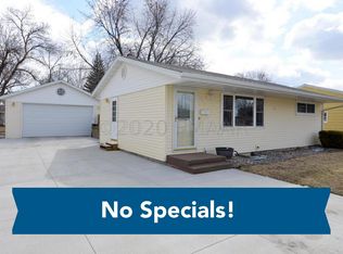 513 3rd St E, West Fargo, ND 58078