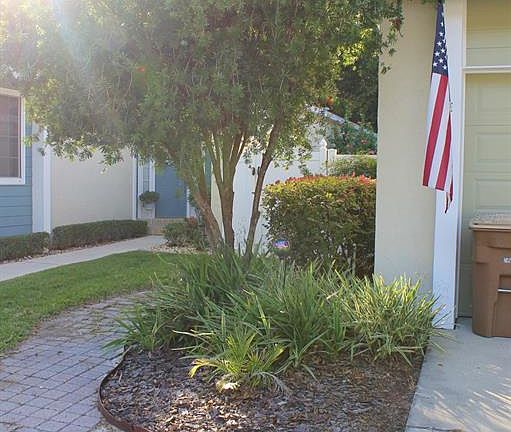 3rd image of 2436 NE 33rd Ct