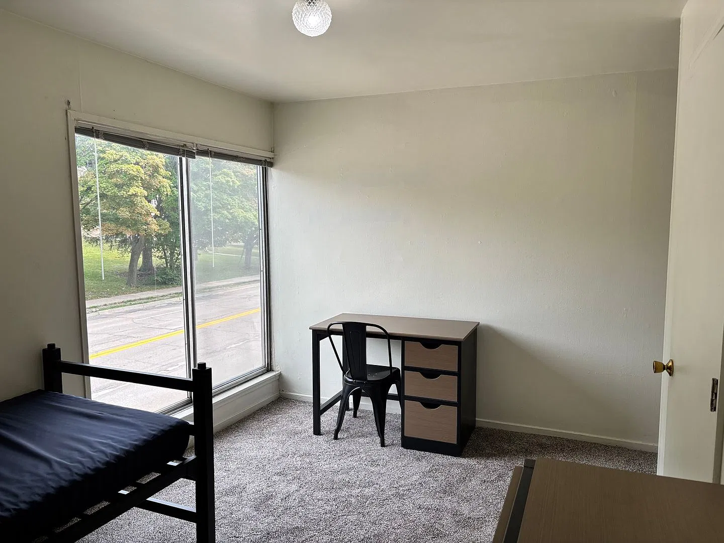 Charter House — Photo 4