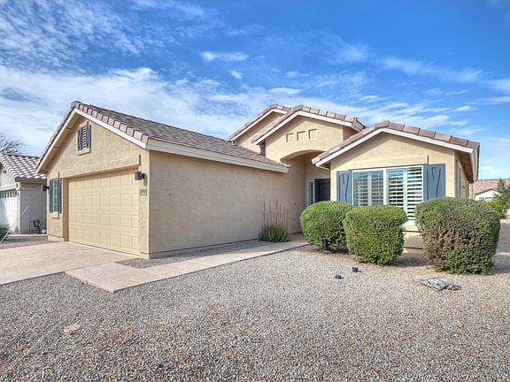 3rd image of 2380 E Valencia Dr