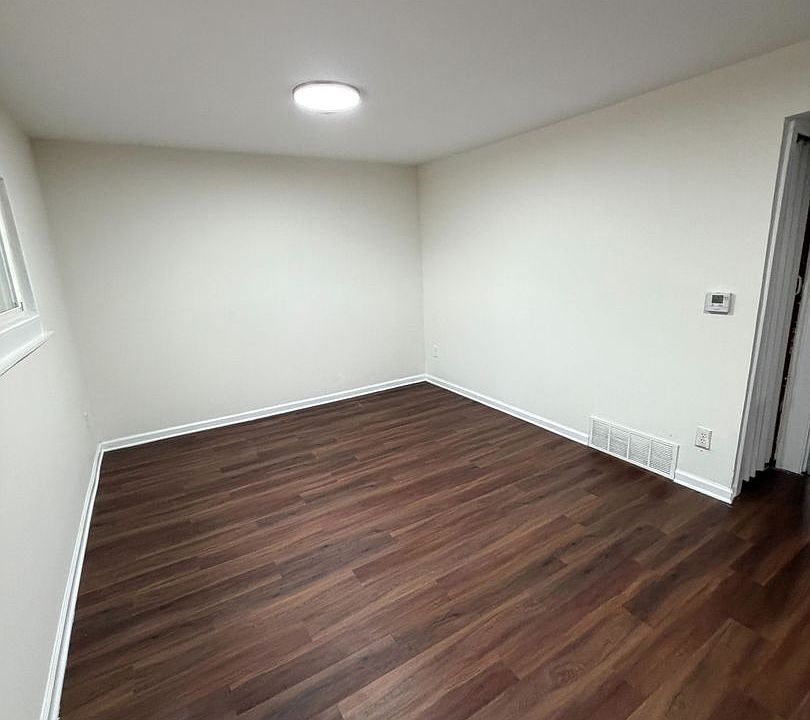 1st image of 1450 E Fulton St #C