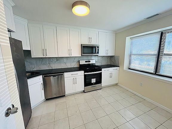 Large Cabinets, Granite Tops