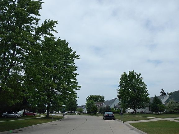 5th image of 59732 Manning Dr