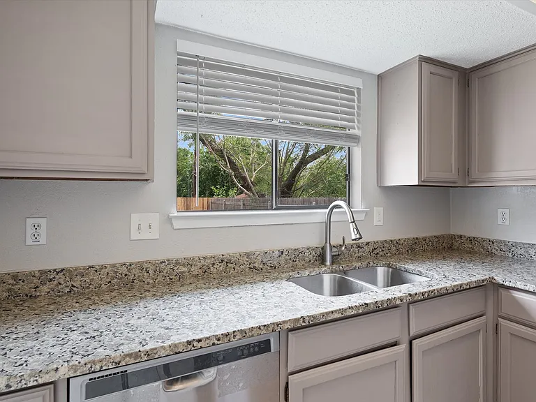 13357 Water Oak Ln #A — Photo 10