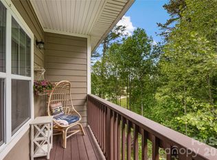 124 Foxden Dr UNIT 303, Fletcher, NC 28732