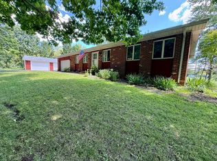 10976 Dewey Rd, Munith, MI 49259