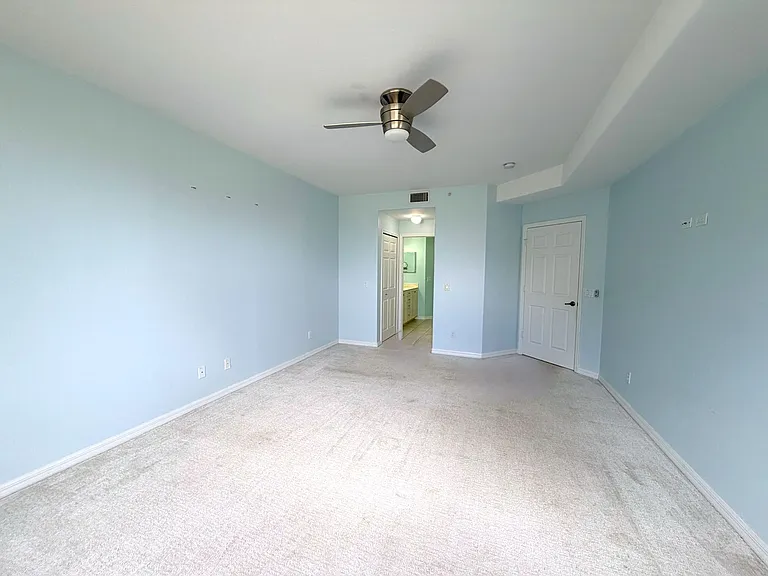 4013 Palm Tree Blvd #301 — Photo 25