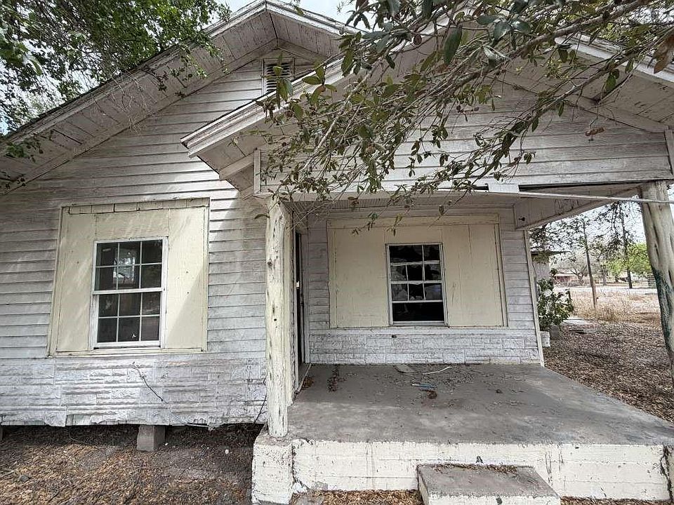 1st image of 408 W Edwards St