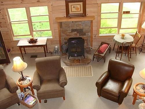 4th image of 431 Carefree Cove Rd