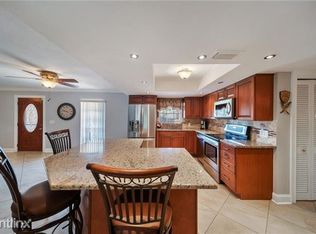 2224 Riverside Dr N, Clearwater, FL 33764