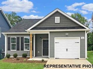 360 Sturgeon St, Smithfield, NC 27577