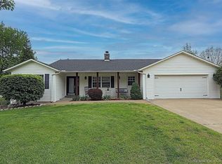 1126 Cypress Ct, Cape Girardeau, MO 63701