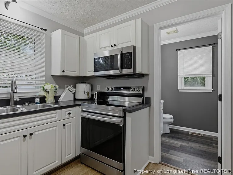 2130 Hull Rd — Photo 17