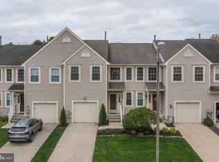 132 Dogwood Dr, Mullica Hill, NJ 08062