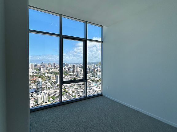 2nd image of 1515 Liona St #4416