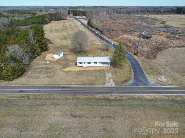 2890 S River Church Rd, Woodleaf, NC 27054