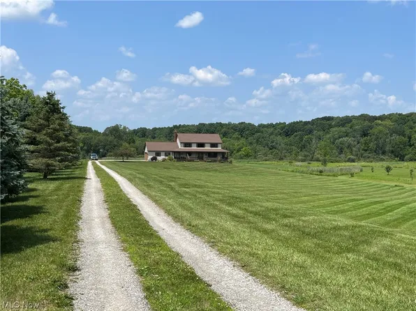 8619 Seasons Rd, Streetsboro, OH 44241