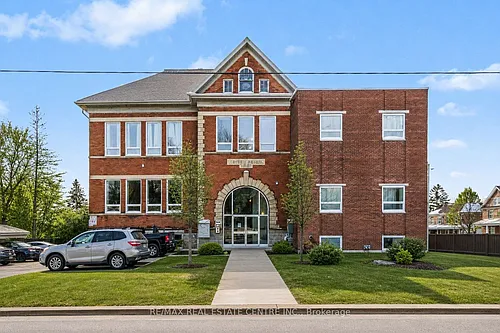 45 Delatre St #201 Photo 1