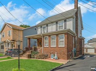 18 Ilford Ave, North Arlington, NJ 07031