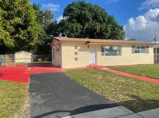 18935 NW 42nd Pl, Miami Gardens, FL 33055