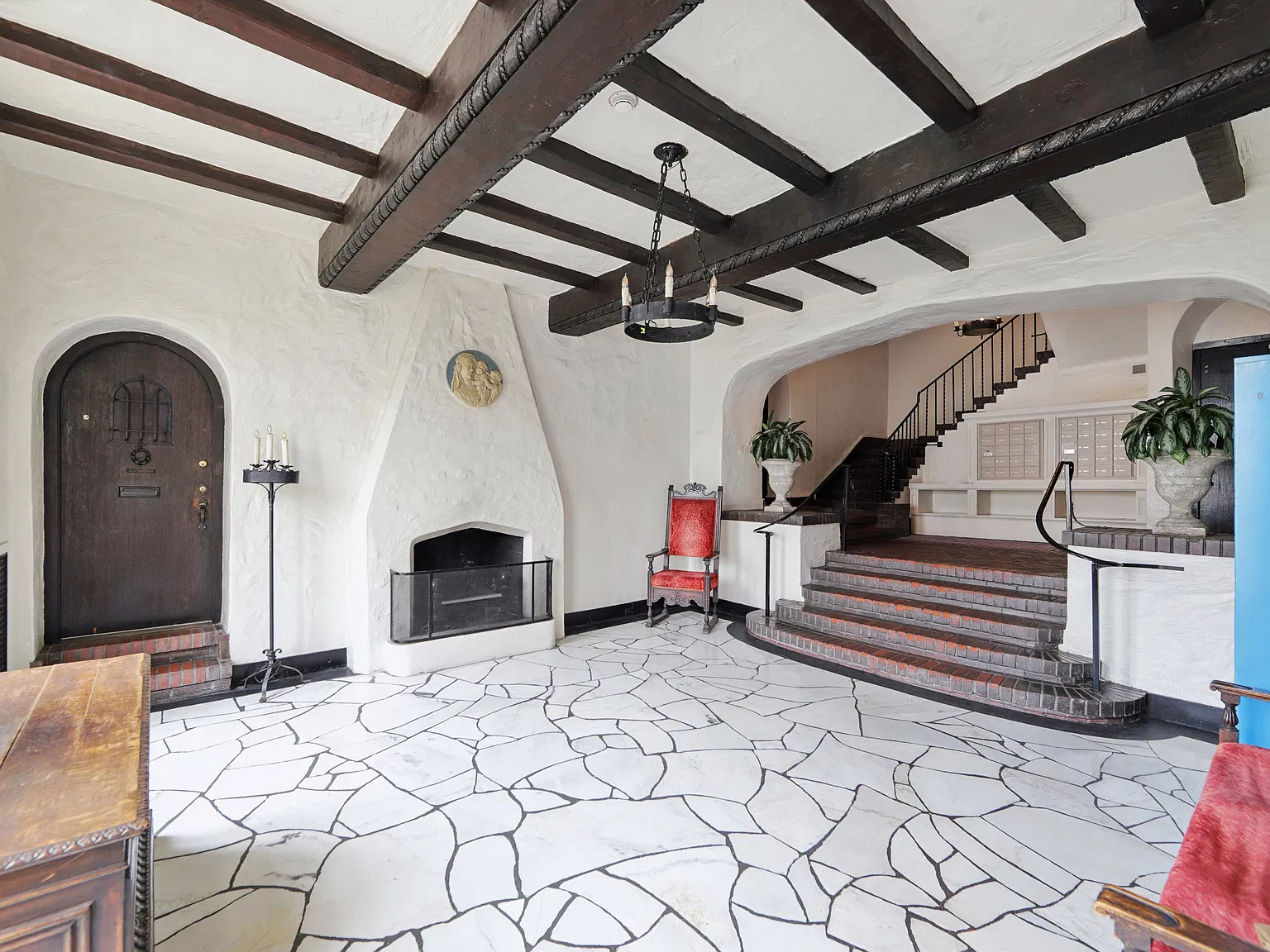 899 Green St #208 - Image 5