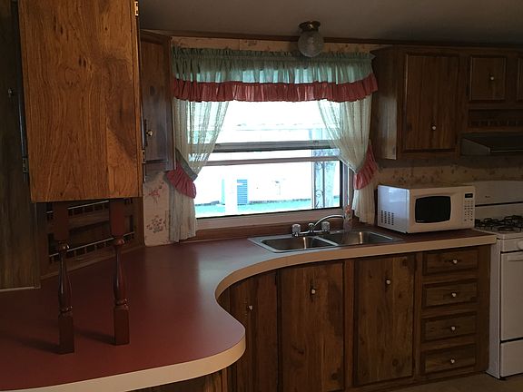 3rd image of 5529 Sierra Cir E