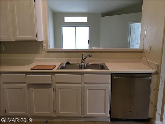 3rd image of 3357 Kylemore St Unit 101