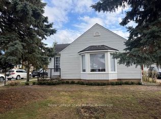 6988 High St, Niagara Falls, ON L2G1N9