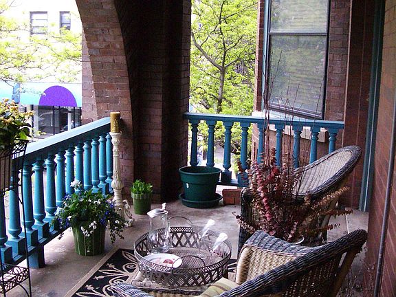 front balcony