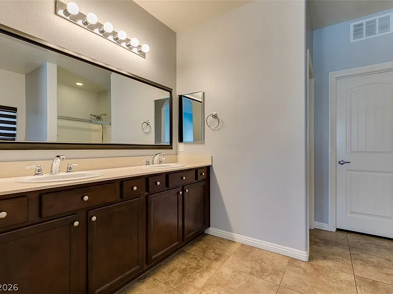 9114 Mastodon Ave — Photo 34