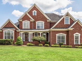 2035 Woodcliff Dr, Smyrna, TN 37167
