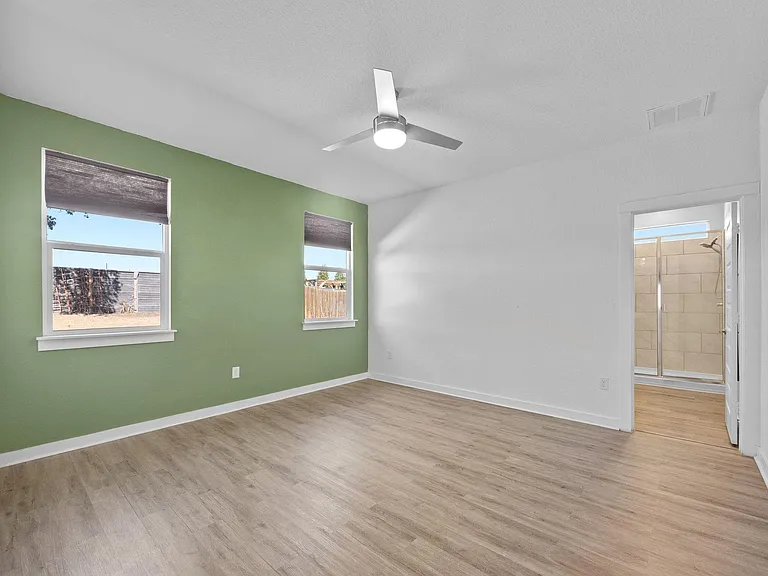 129 Cupreata Ln — Photo 12