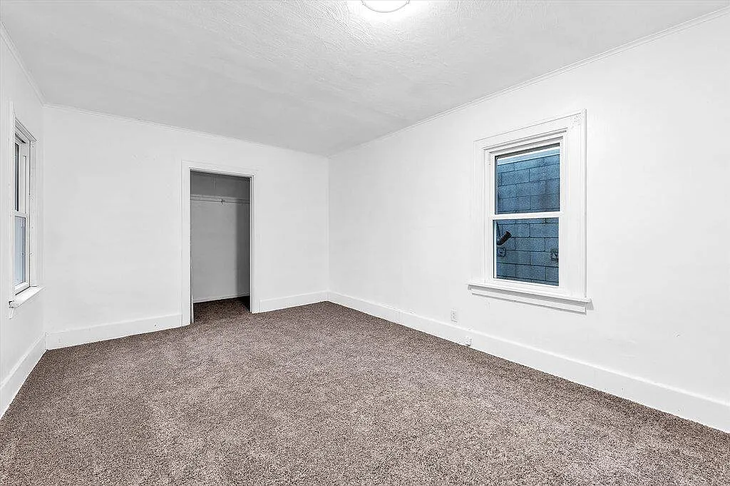 2615 W Central Ave — Photo 3