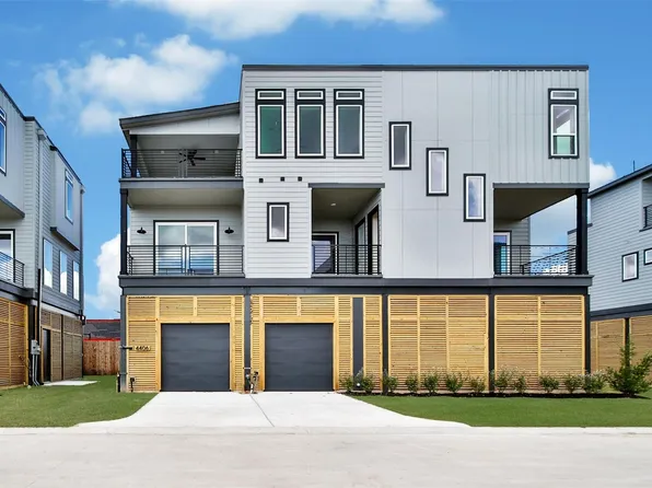 4406 Anthony Court Ln, Seabrook, TX 77586